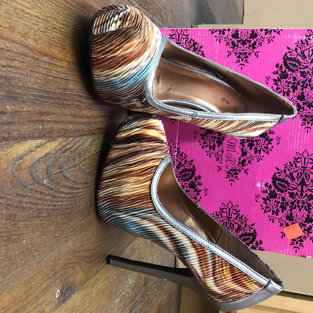 PROMISE HEELS - Picture 2 of 4